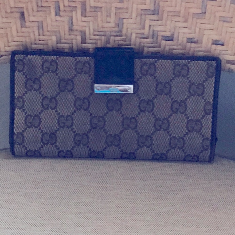 Brown Monogram Gucci wallet
